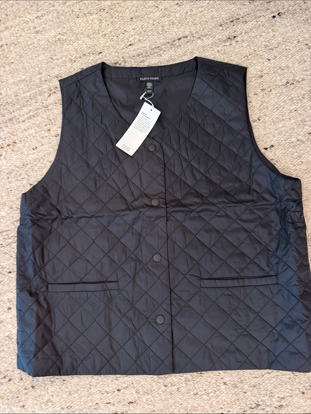NWT Eileen Fisher V-Neck Quilted Vest - Medium in Black